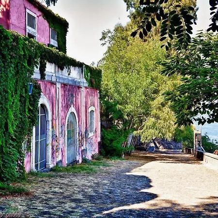 Le Chiazzette Bed & Breakfast Acireale