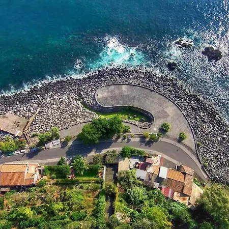 Le Chiazzette Oda ve Kahvaltı Acireale