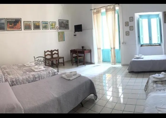 Oda ve Kahvaltı Le Chiazzette Acireale